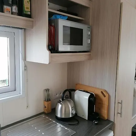 Stacaravan Camping Zeester Camping